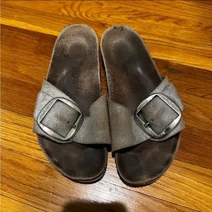 Big buckle Birkenstocks